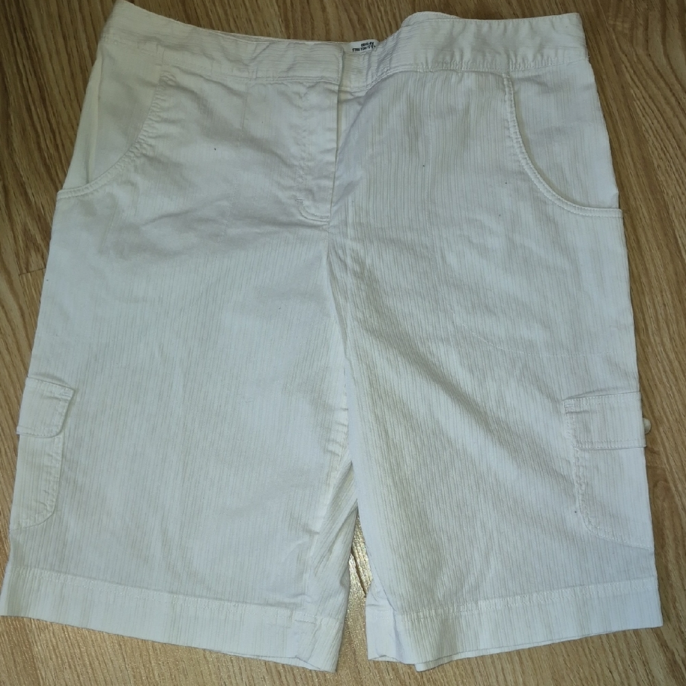 💥5/35 Vintage? Womens Izod White Casual Cargo Bermuda Shorts Size 8